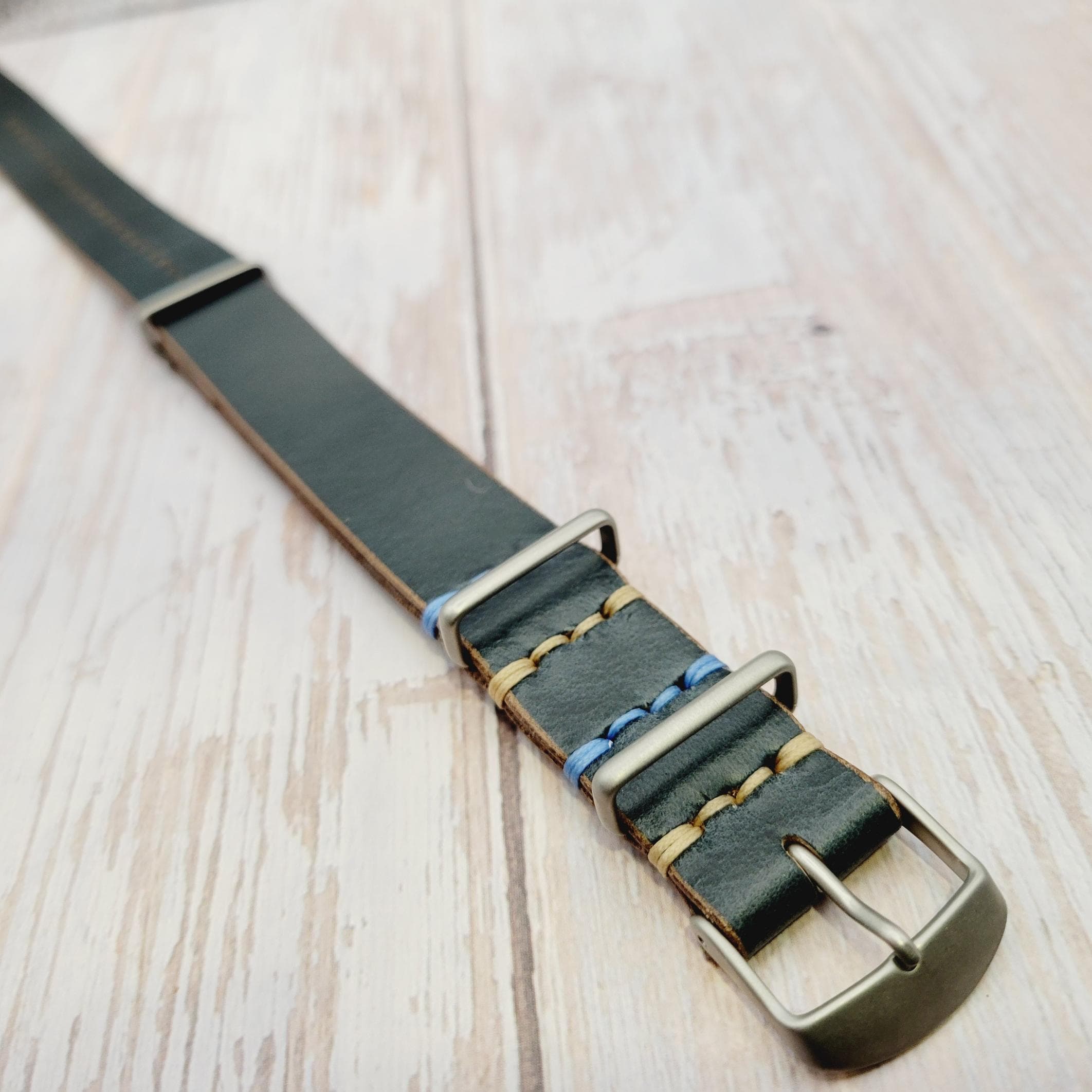 Leather One-Piece Watch Strap - Horween Chromexcel- Navy Color - Customizable