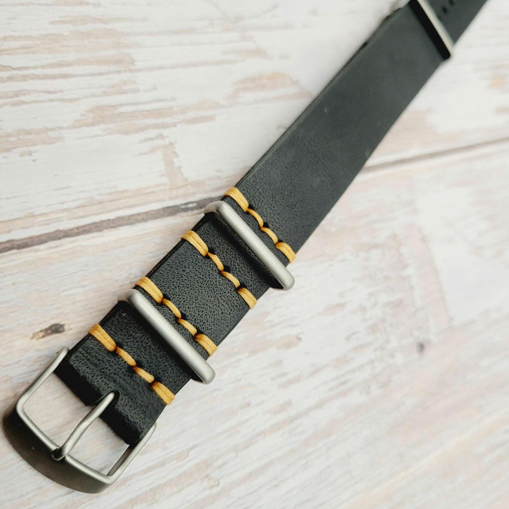 Leather One-Piece Watch Strap - Italian  Wapier Conceria - Black - Customizable