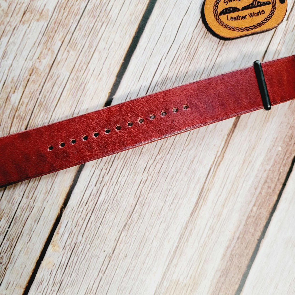 Leather One-Piece Watch Strap - Horween Dublin - Russet Brown/Red - Customizable